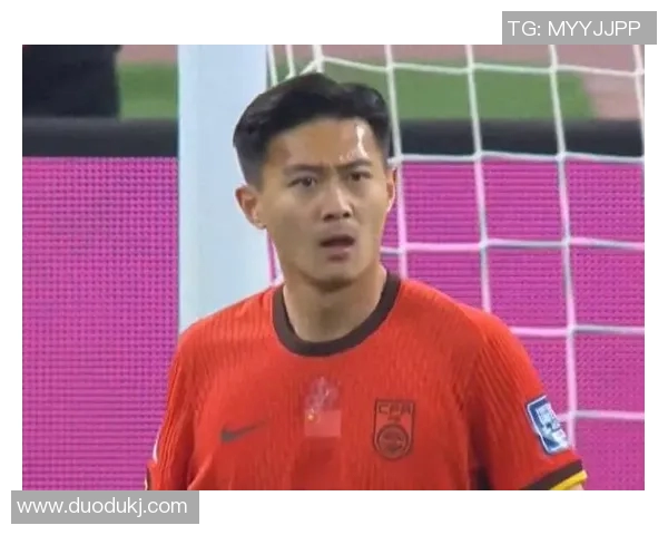 国足喜讯蒋圣龙伤情恢复良好首发出战表现出色完成多次解围