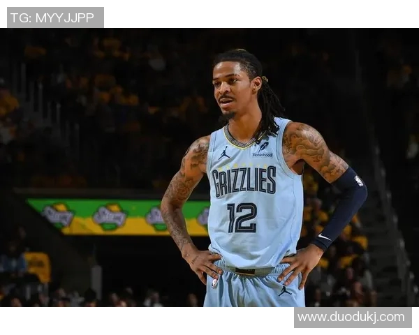 莫兰特带伤拼搏贡献22分9助攻灰熊逆袭战胜独行侠成功晋级季后赛