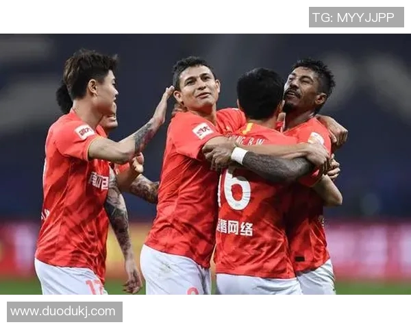 拜仁慕尼黑与广州恒大巅峰对决展现中德足球魅力与实力较量